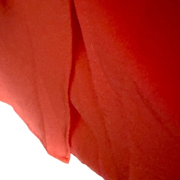 Elegant Red Off-Shoulder Dress - Picture 3 of 4